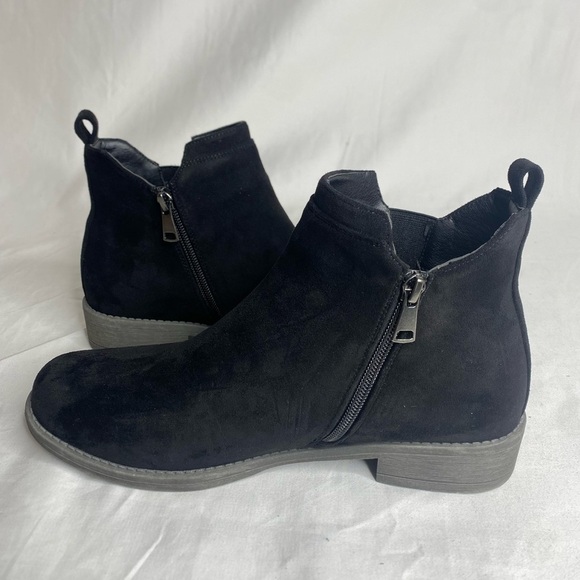 Propét Womens Tandy Chelsea Black Bootie Size 9.5M - Picture 9 of 11